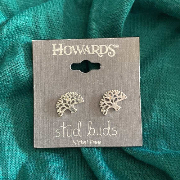 Tree of Life stud earrings - Picture 2 of 2